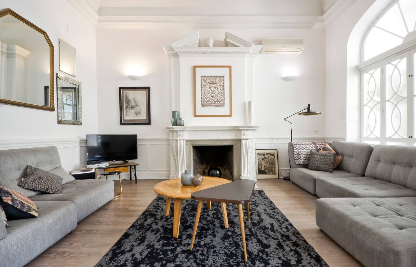 Apartment à Barcelona, Espagne 4 chambres,  No. 141133