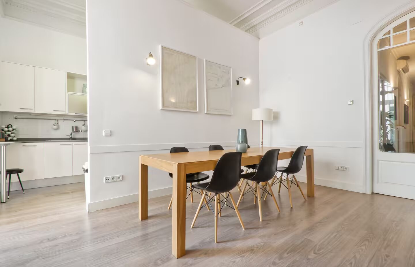 Apartment à Barcelona, Espagne 4 chambres,  No. 141133