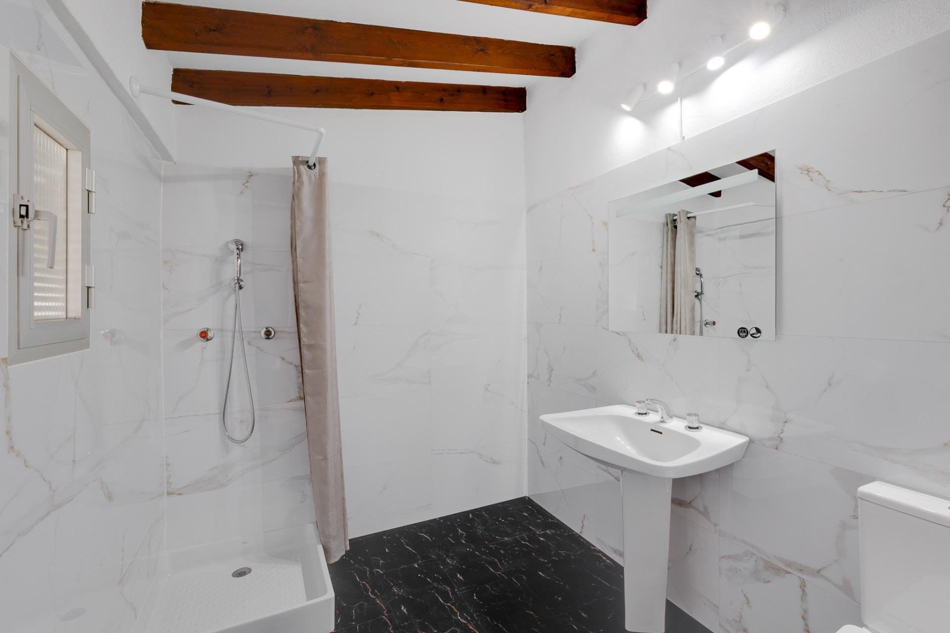 Villa à Calpe, Alicante, Espagne 6 chambres, 492 m2 No. 147733