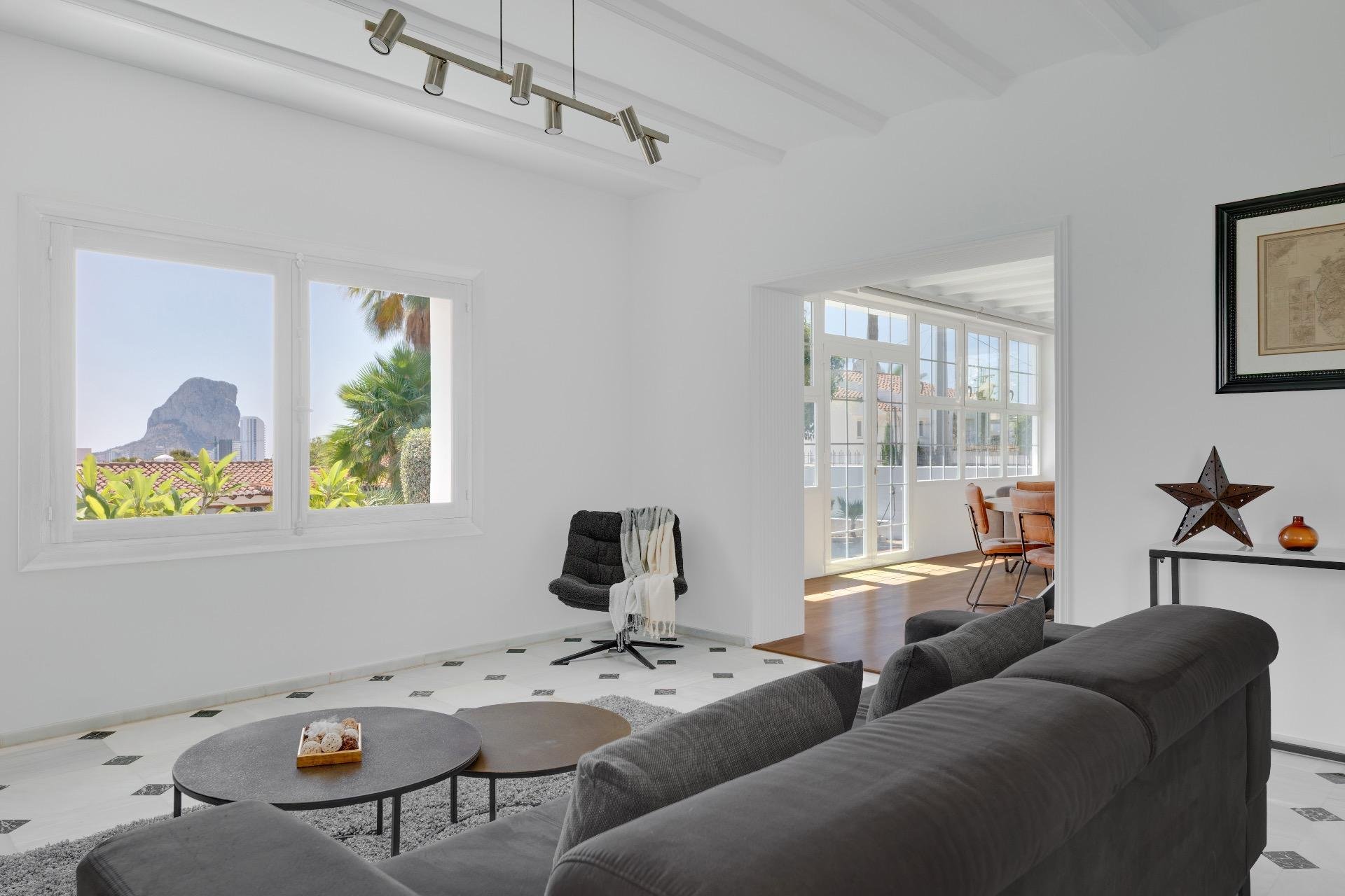 Villa à Calpe, Alicante, Espagne 6 chambres, 492 m2 No. 147733