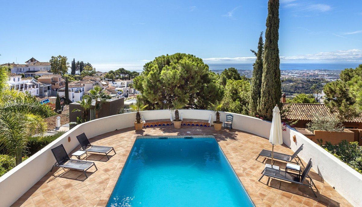 Huvila El Madronal, Malaga, Espanja 7 makuuhuonetta, 1050 m2 No. 195216