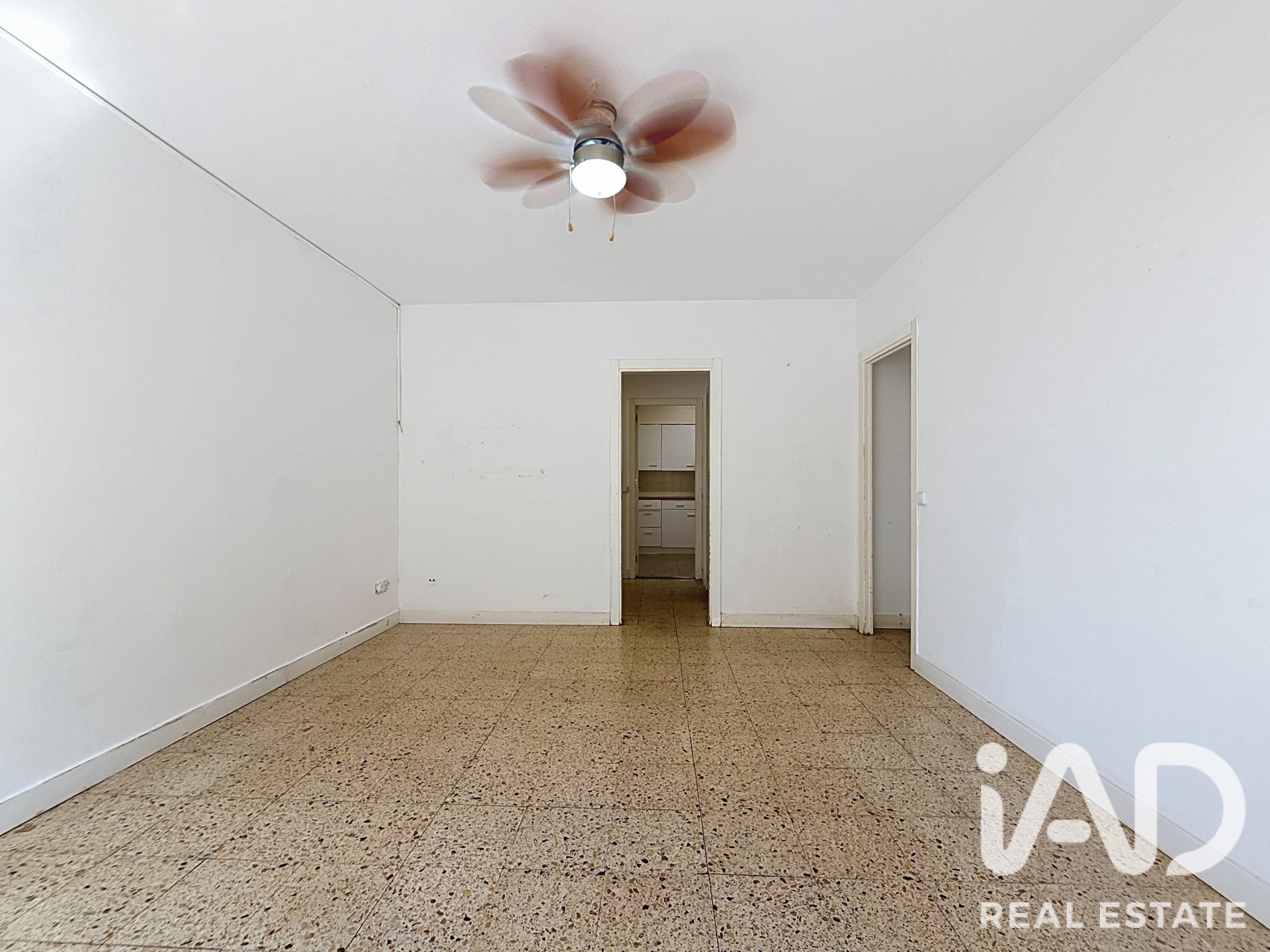 Huoneisto Vilanova i la Geltru, Barcelona, Espanja 4 makuuhuonetta, 91 m2 No. 193537