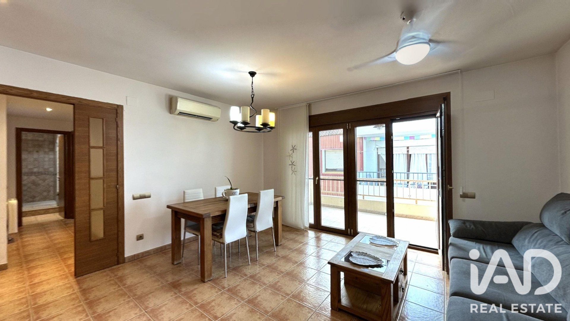 Apartment à Deltebre, Tarragona, Espagne 3 chambres, 105 m2 No. 193536