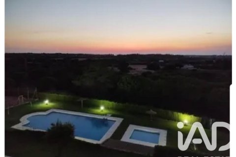 Radhus i Lepe, Huelva, Spanien 3 sovrum, 147 kvm. Nr. 172479