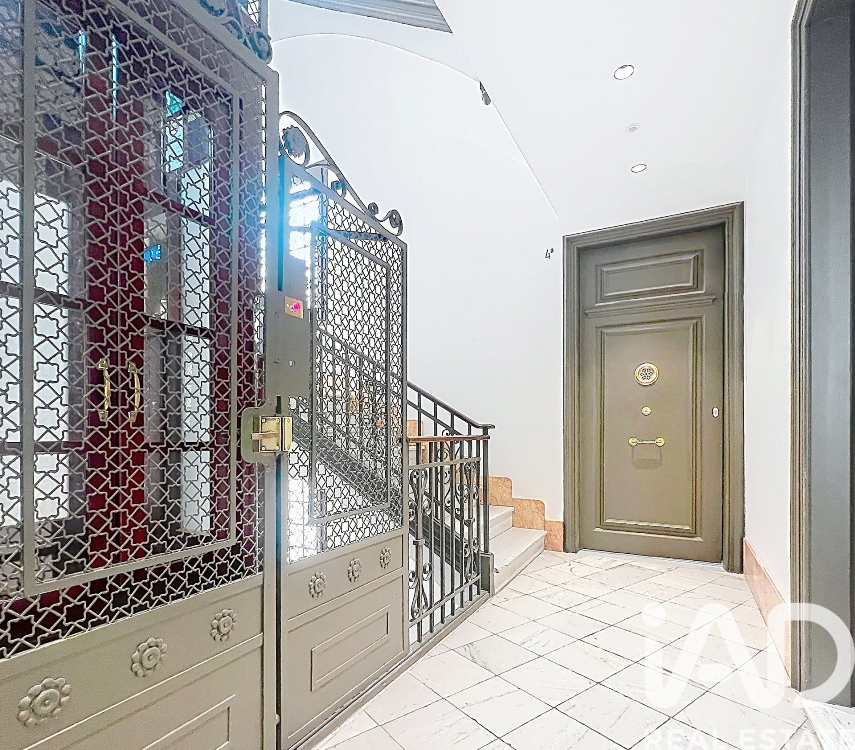 Apartment à Barcelona, Espagne 2 chambres, 103 m2 No. 172476