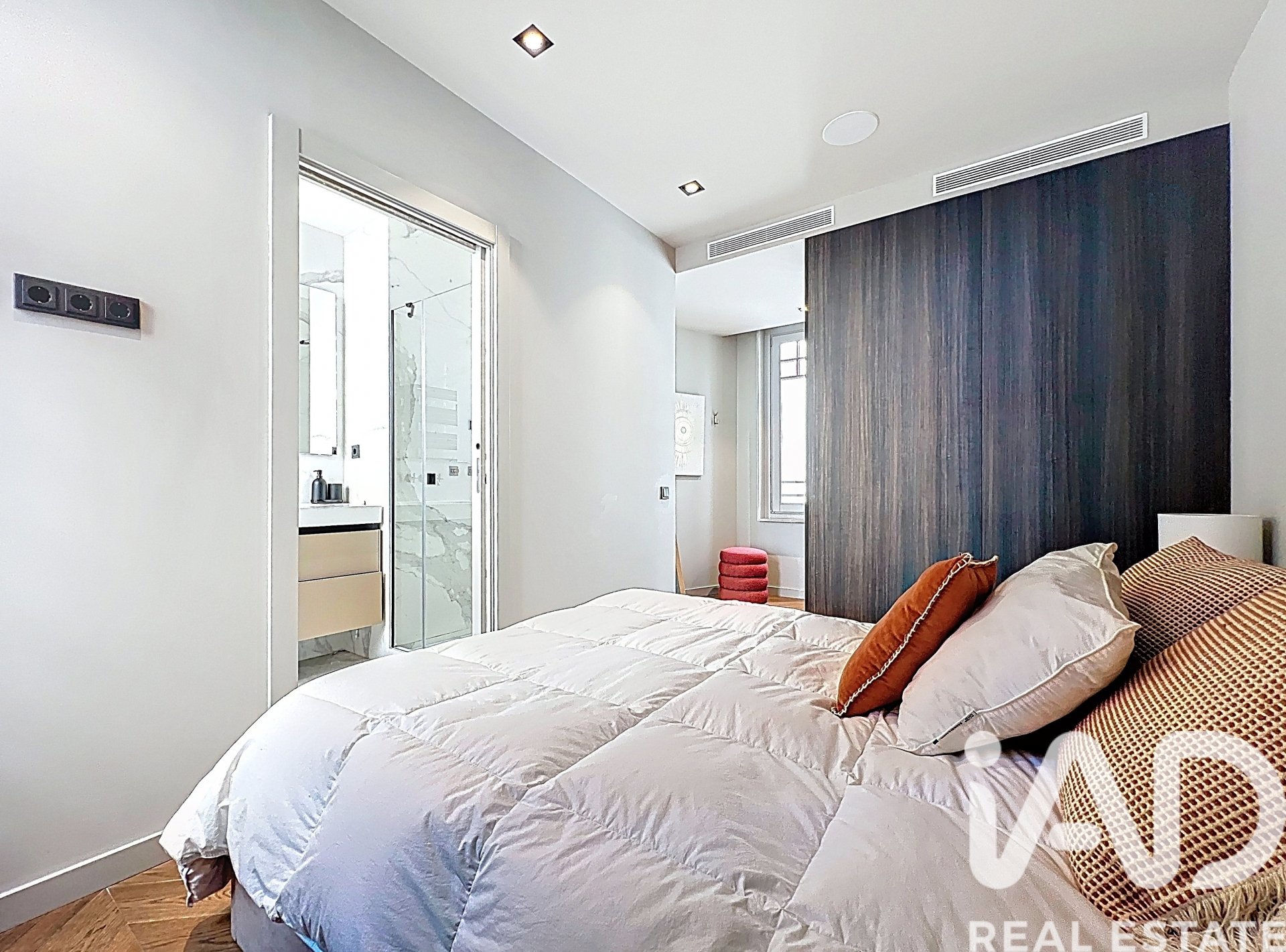 Apartment à Barcelona, Espagne 2 chambres, 103 m2 No. 172476