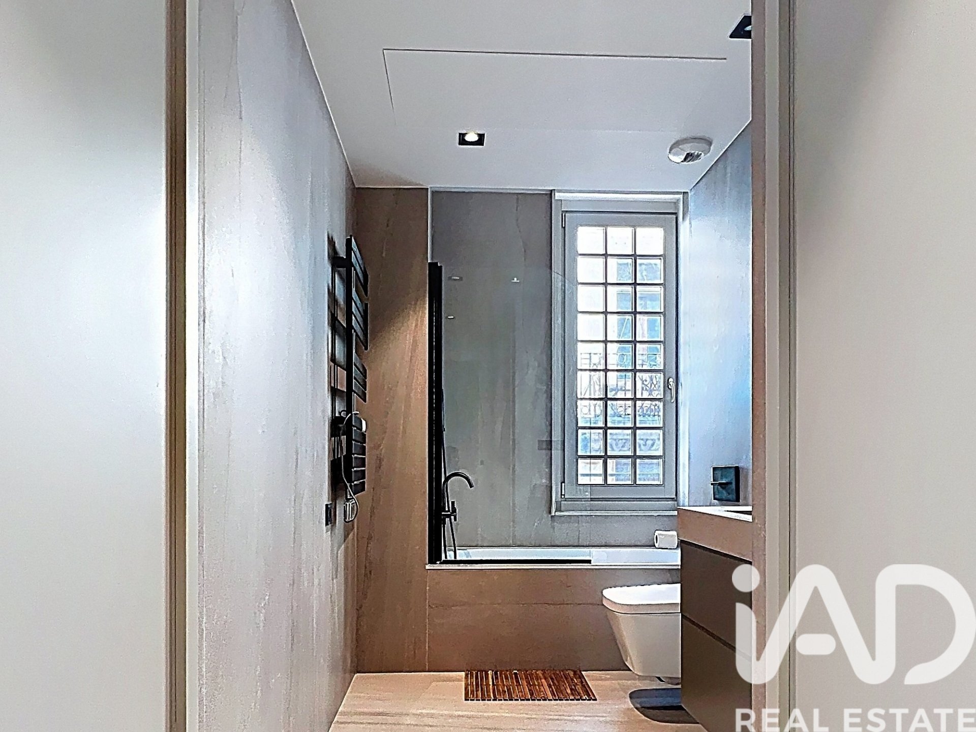 Apartment à Barcelona, Espagne 2 chambres, 103 m2 No. 172476