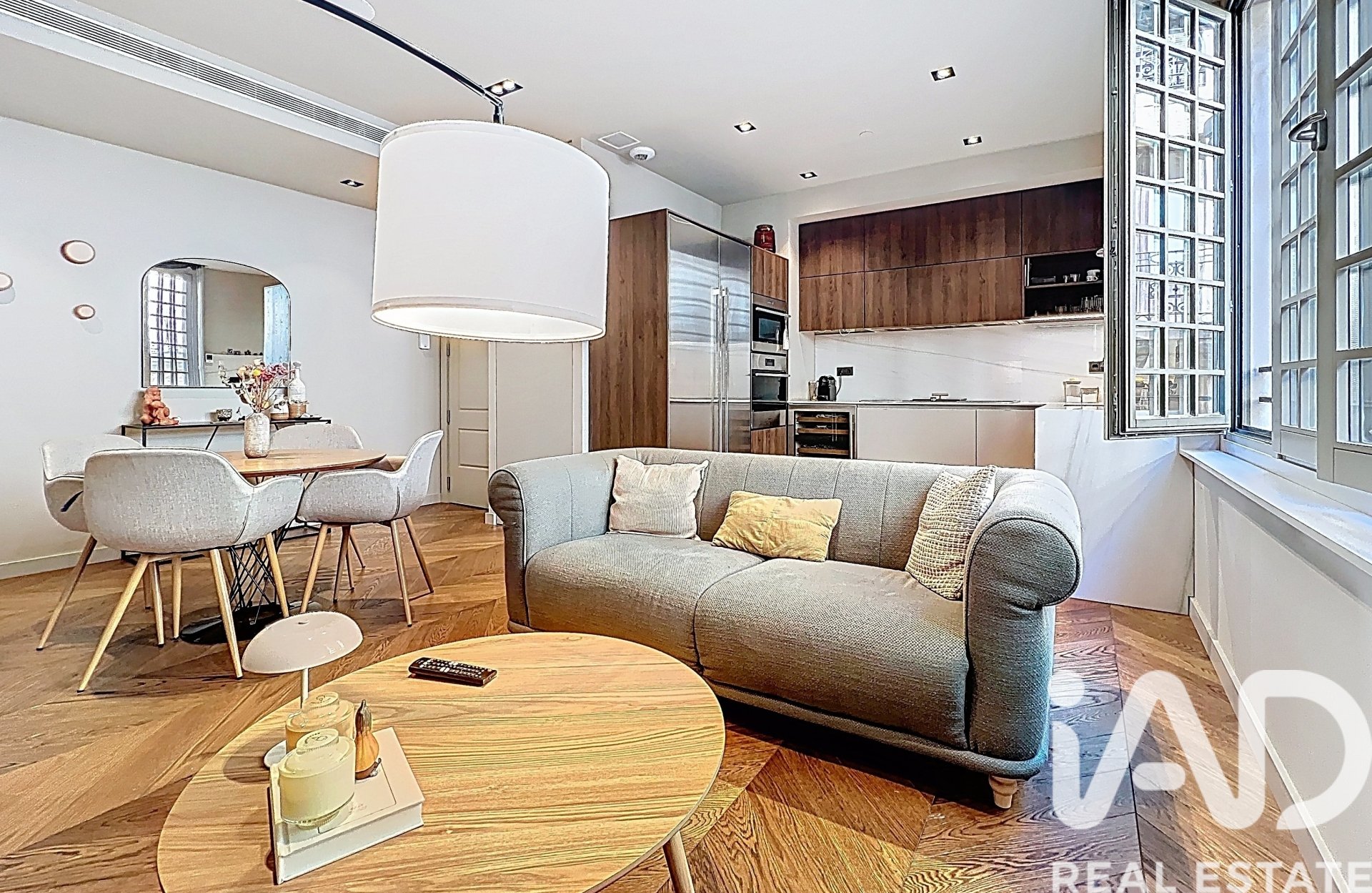 Apartment à Barcelona, Espagne 2 chambres, 103 m2 No. 172476