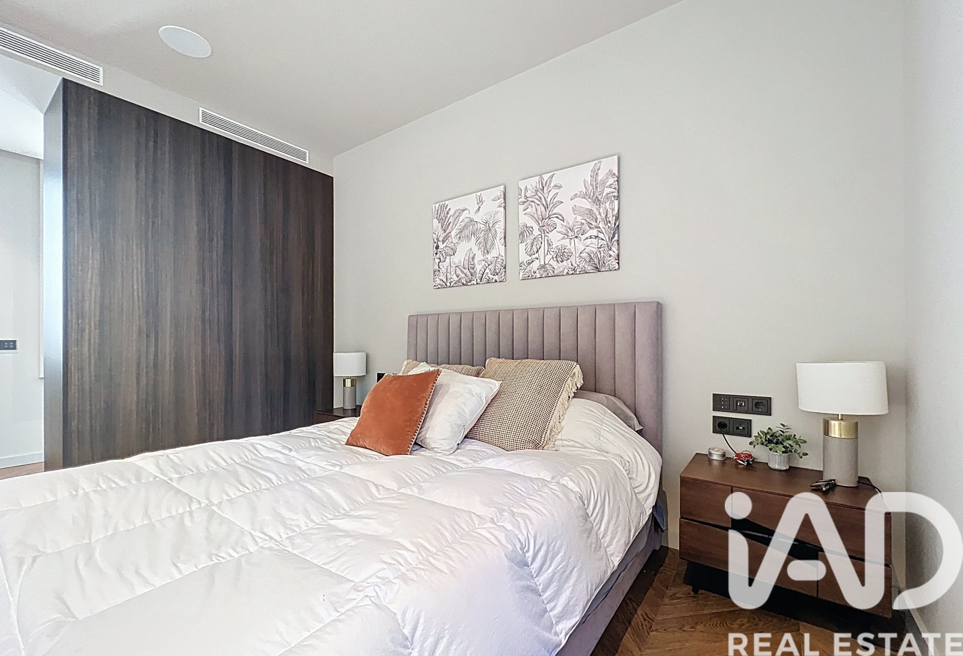 Apartment à Barcelona, Espagne 2 chambres, 103 m2 No. 172476