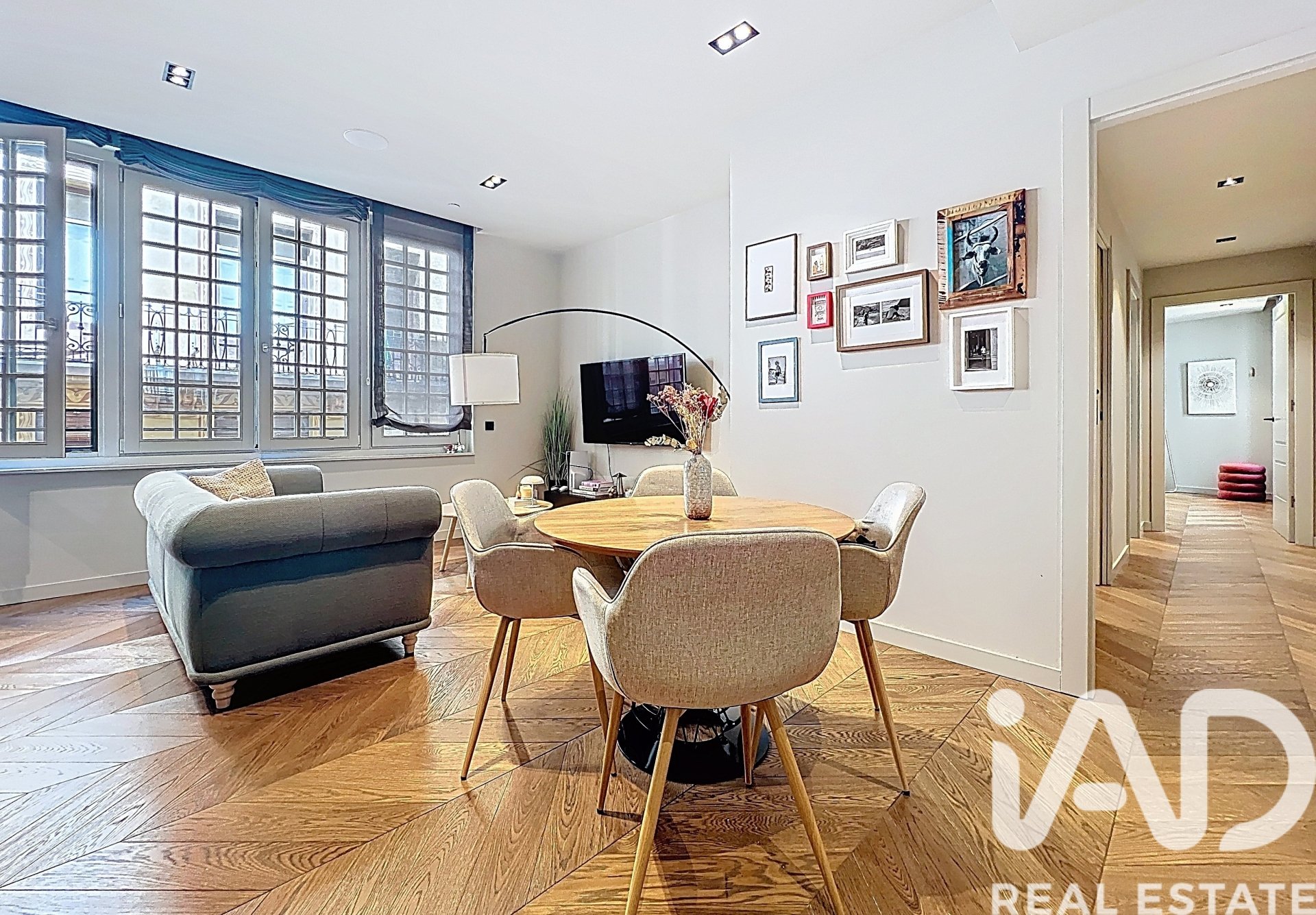 Apartment à Barcelona, Espagne 2 chambres, 103 m2 No. 172476