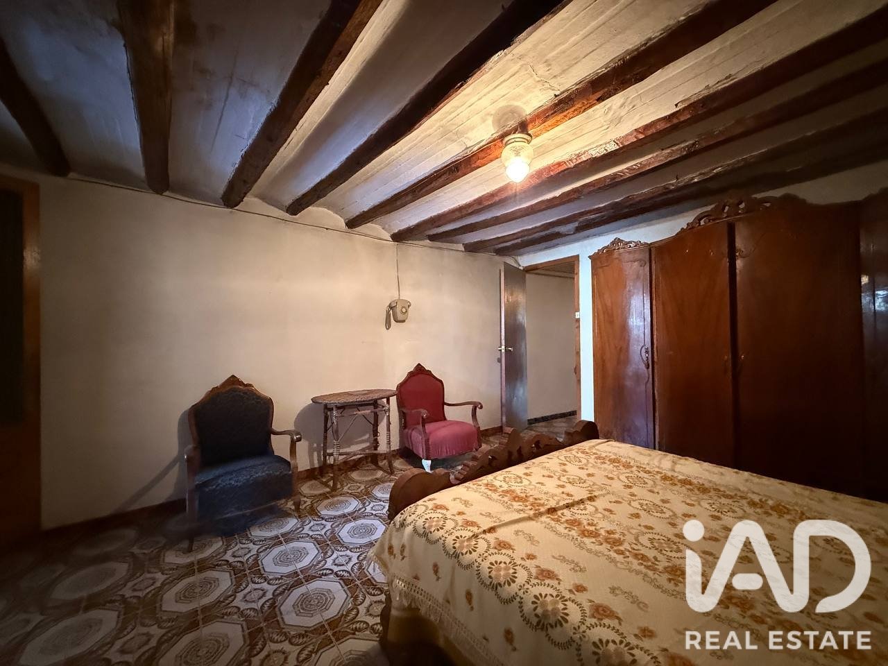 Townhouse in Tirig, Castellon, Spain 5 bedrooms, 300 sq.m. No. 195107