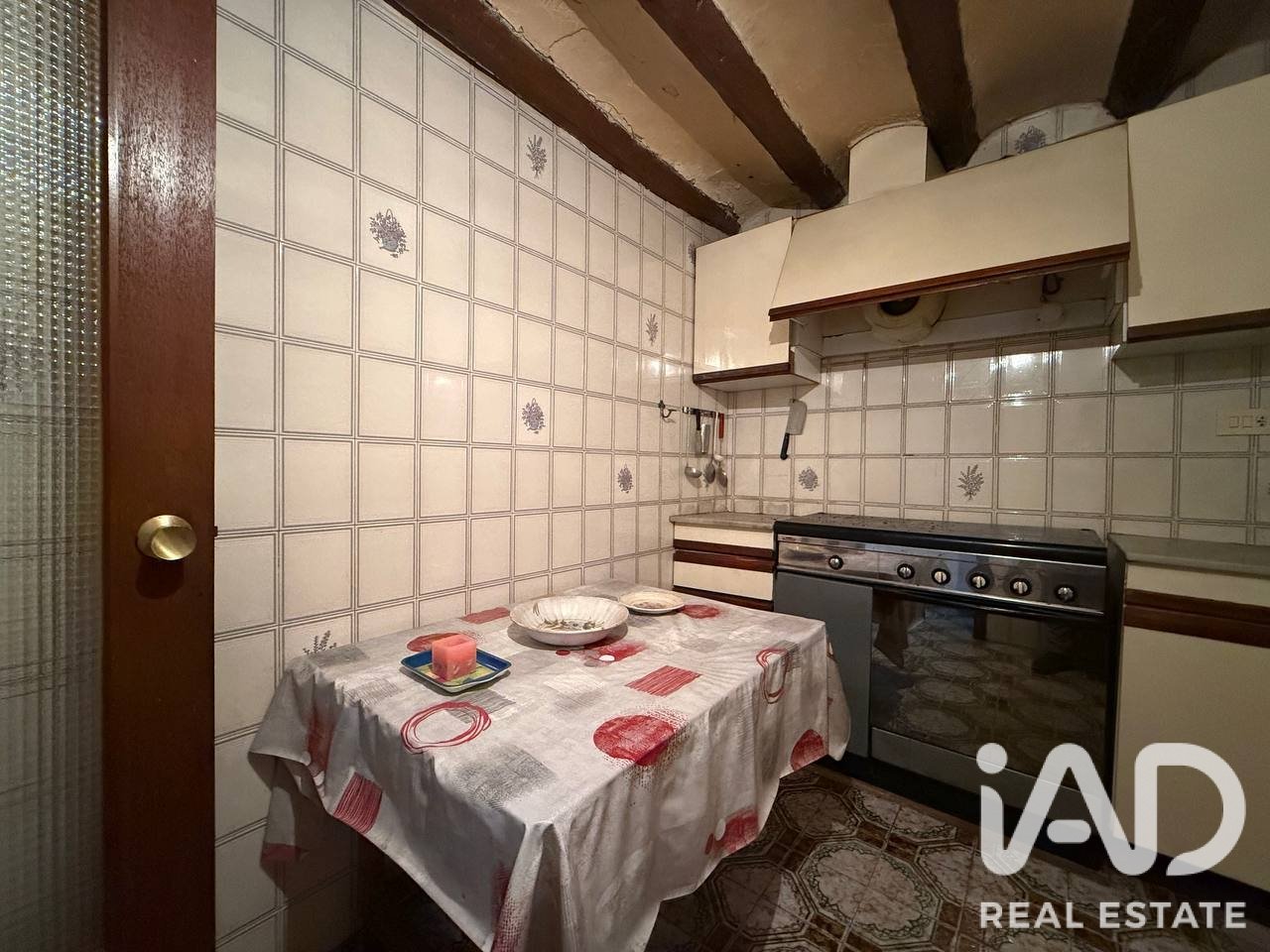 Townhouse in Tirig, Castellon, Spain 5 bedrooms, 300 sq.m. No. 195107