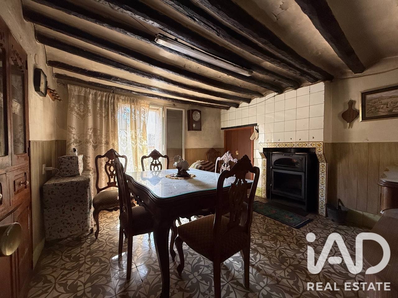 Townhouse in Tirig, Castellon, Spain 5 bedrooms, 300 sq.m. No. 195107