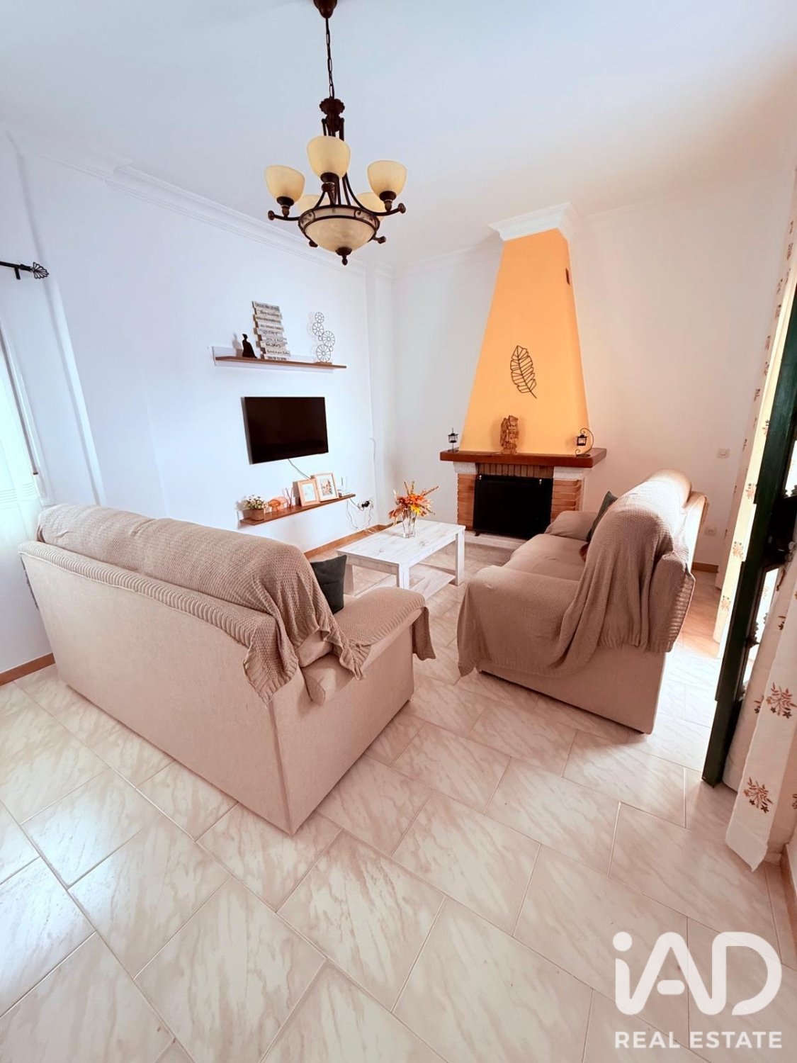 House à Osuna, Seville, Espagne 3 chambres, 224 m2 No. 195108
