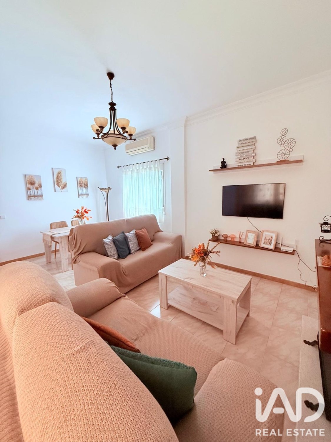 House à Osuna, Seville, Espagne 3 chambres, 224 m2 No. 195108