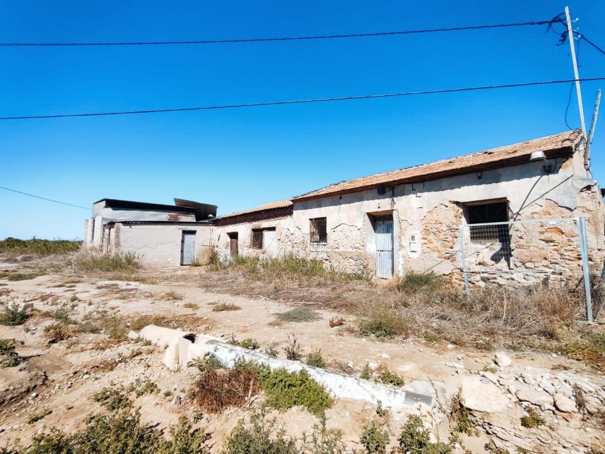 Māja Orihuela, Alicante, Spānijā 709 m2 Nr. 183893