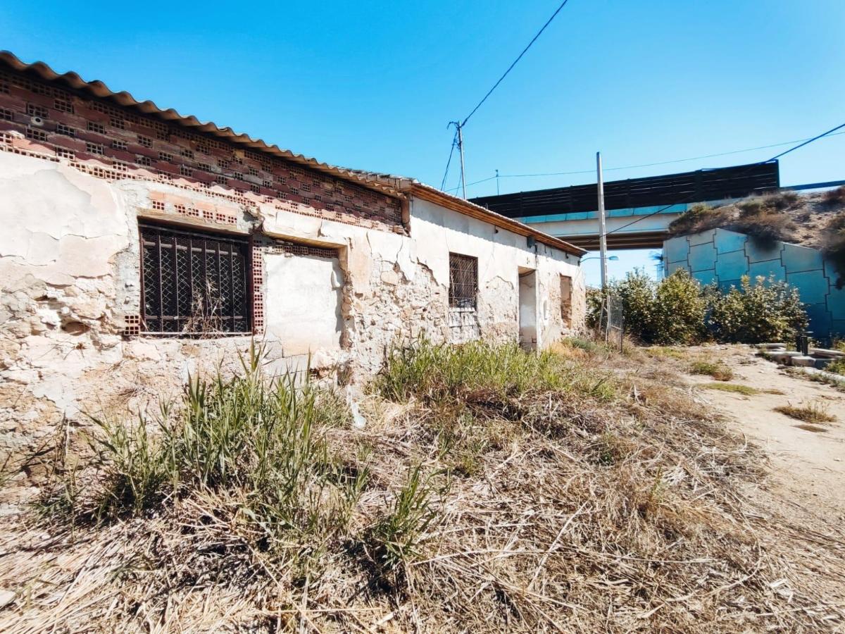 Māja Orihuela, Alicante, Spānijā 709 m2 Nr. 183893
