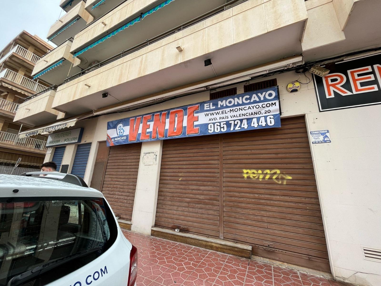 Propiedad comercial en Guardamar del Segura, Alicante, España 83 m2 No. 183895