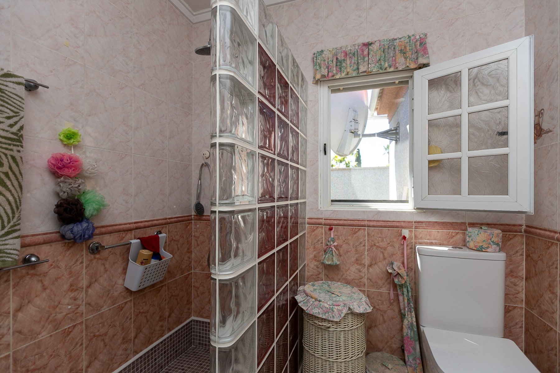 Townhouse in Los Balcones, Alicante, Spain 4 bedrooms, 128 sq.m. No. 189799