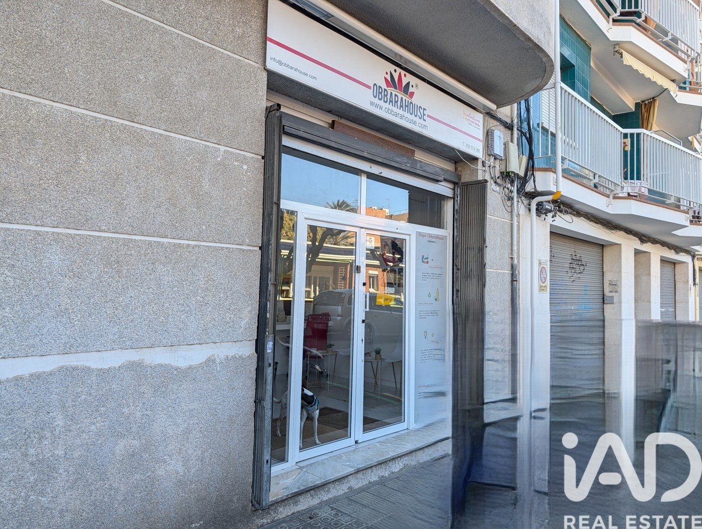 Liikekiinteistö Vilanova i la Geltru, Barcelona, Espanja 6 makuuhuonetta, 139 m2 No. 185220