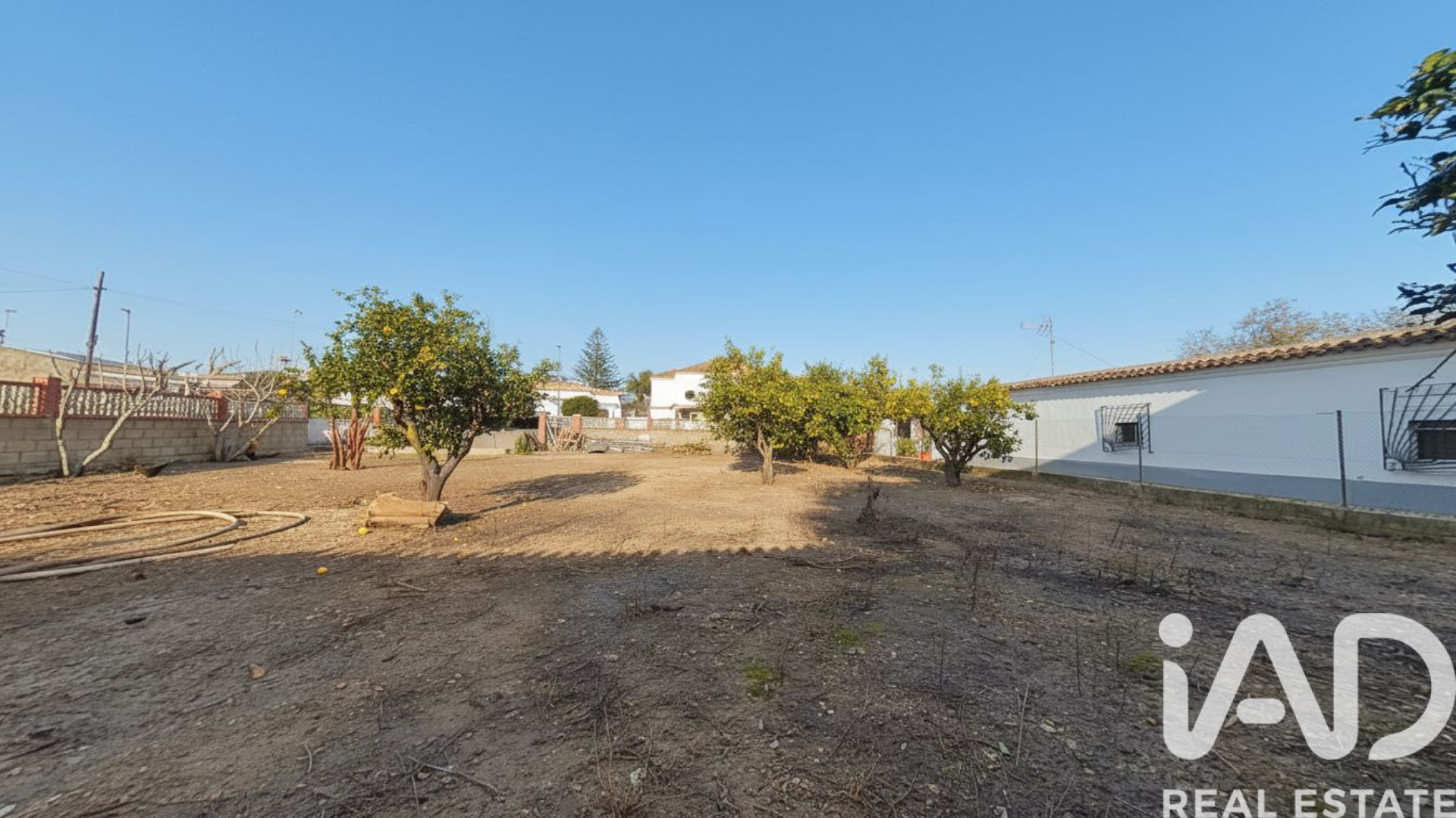 Land in Chiclana de la Frontera, Cadiz, Spanien 576 m2 Nr. 185224