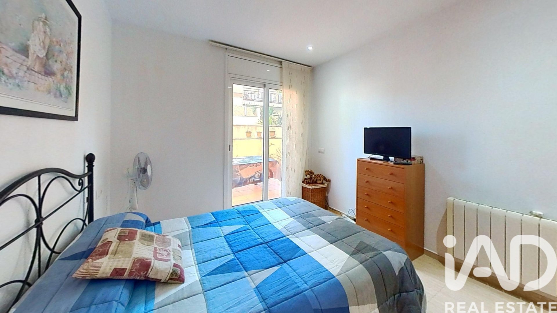 Apartment in Sant Jaume dels Domenys, Tarragona, Spain 2 bedrooms, 74 sq.m. No. 185223