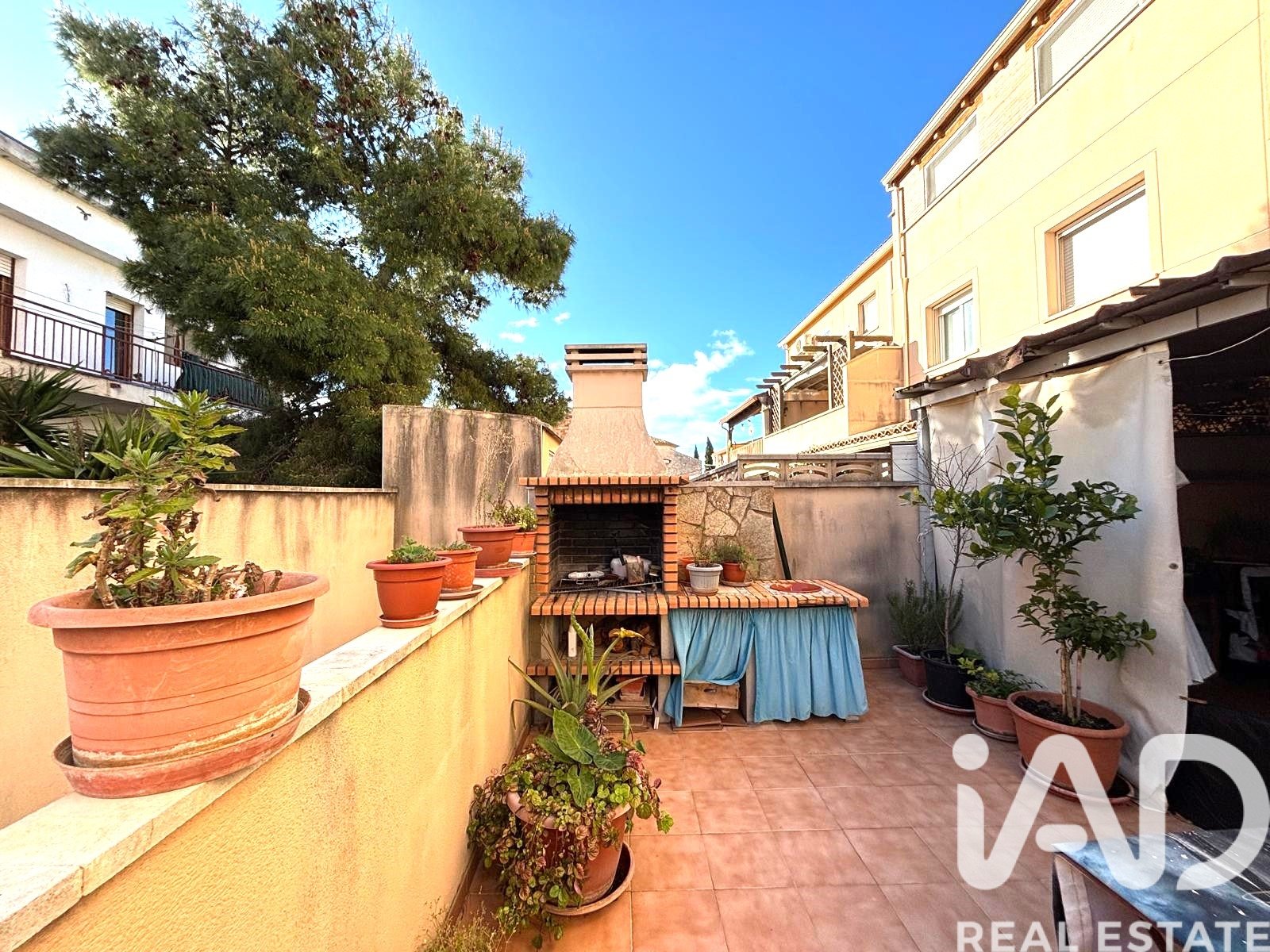 Apartment in Sant Jaume dels Domenys, Tarragona, Spain 2 bedrooms, 74 sq.m. No. 185223
