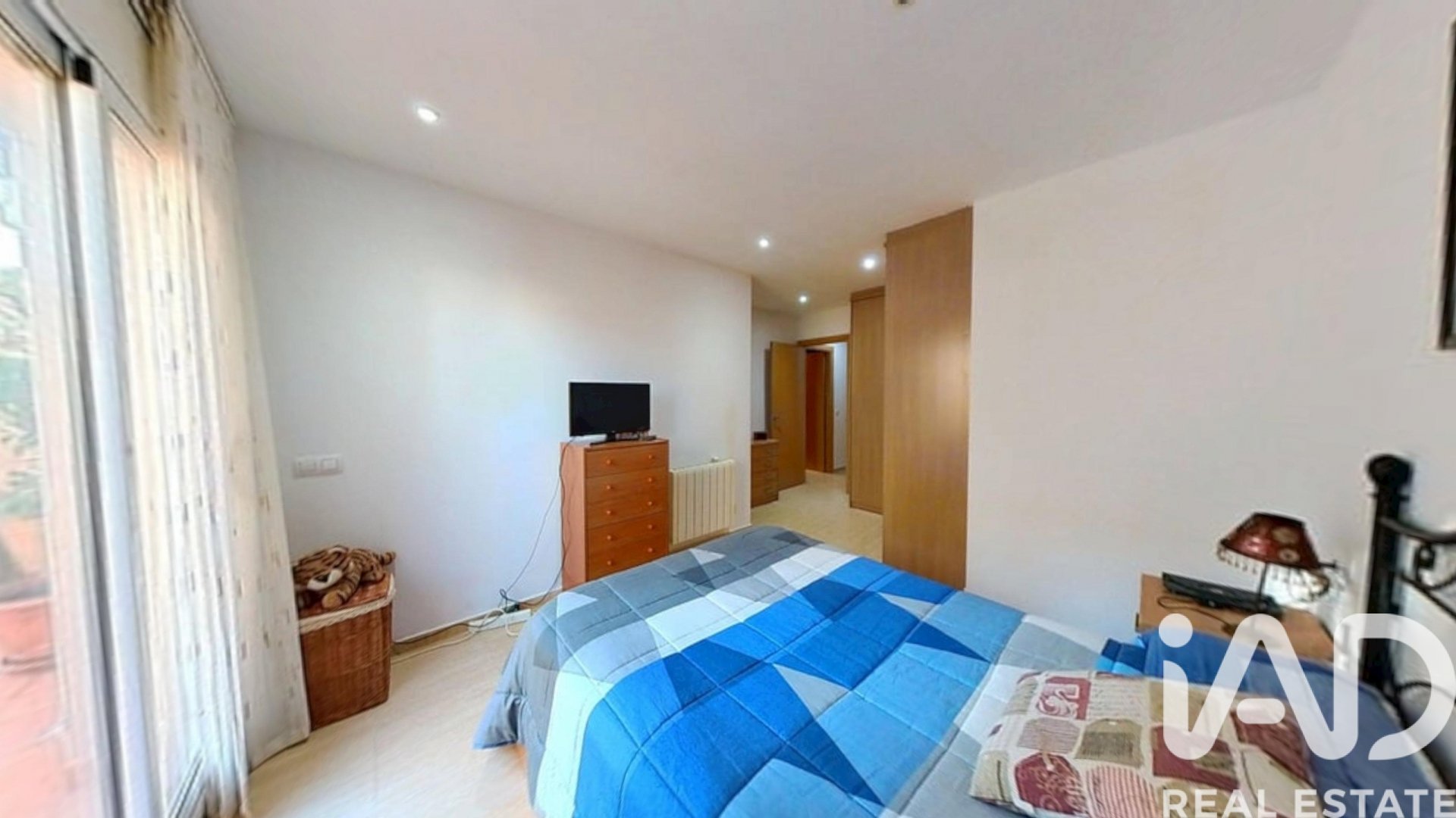 Apartment in Sant Jaume dels Domenys, Tarragona, Spain 2 bedrooms, 74 sq.m. No. 185223
