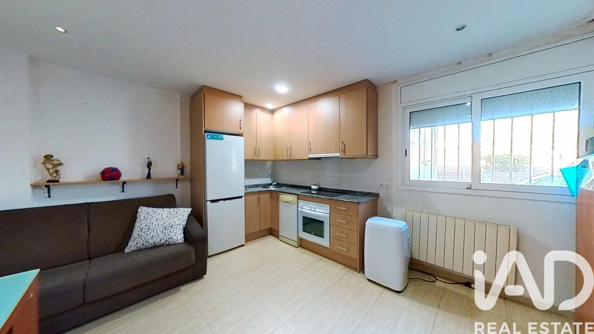 Apartment in Sant Jaume dels Domenys, Tarragona, Spain 2 bedrooms, 74 sq.m. No. 185223