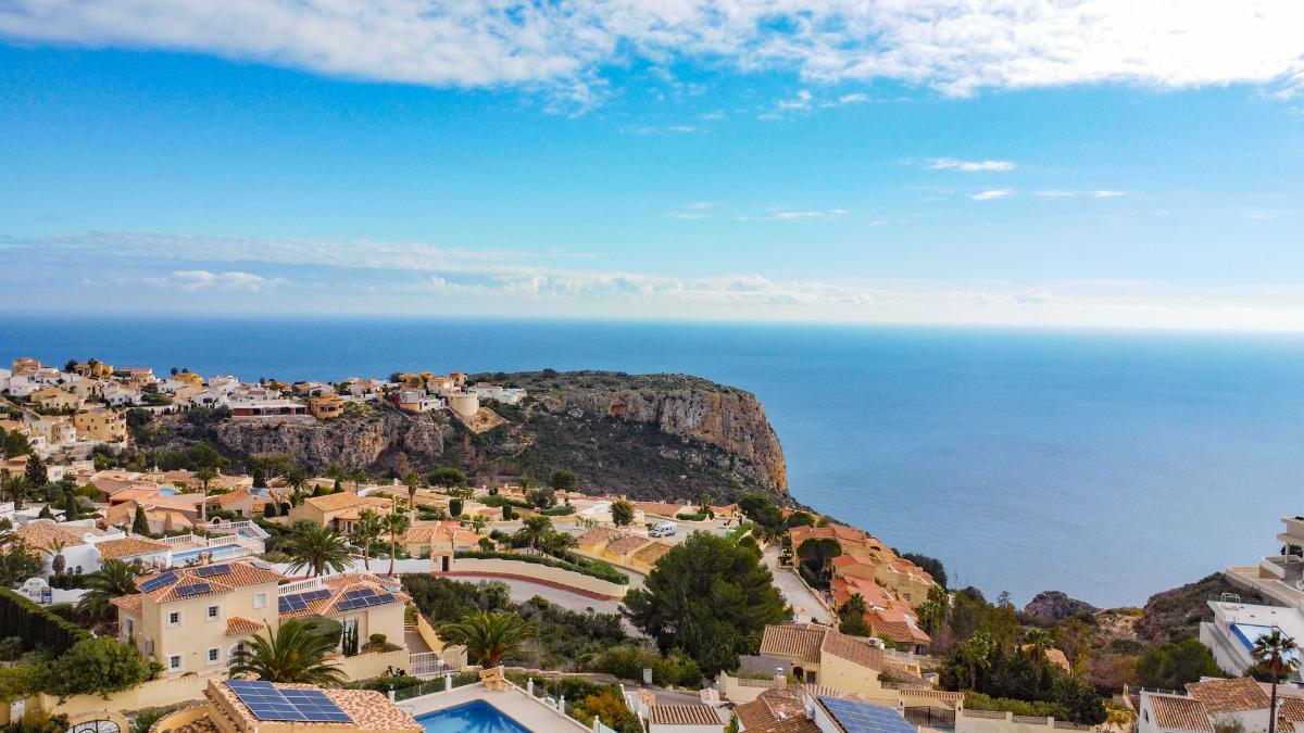 Villa i Benitachell, Alicante, Spanien 4 sovrum, 387 kvm. Nr. 80682