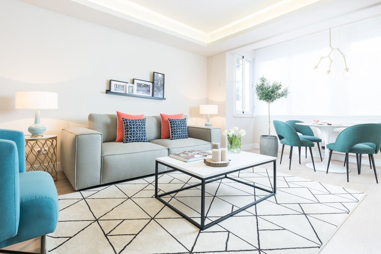 Apartamento en Madrid, España 2 dormitorios, 80 m2 No. 133920