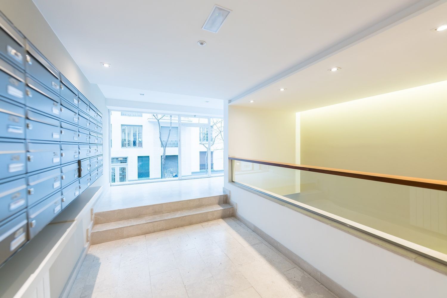 Apartamento en Madrid, España 2 dormitorios, 80 m2 No. 133920