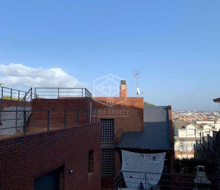 Villa in Castelldefels, Barcelona, Spanien 5 Schlafzimmer, 332 m2 Nr. 111021