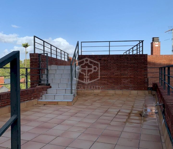 Villa in Castelldefels, Barcelona, Spanien 5 Schlafzimmer, 332 m2 Nr. 111021
