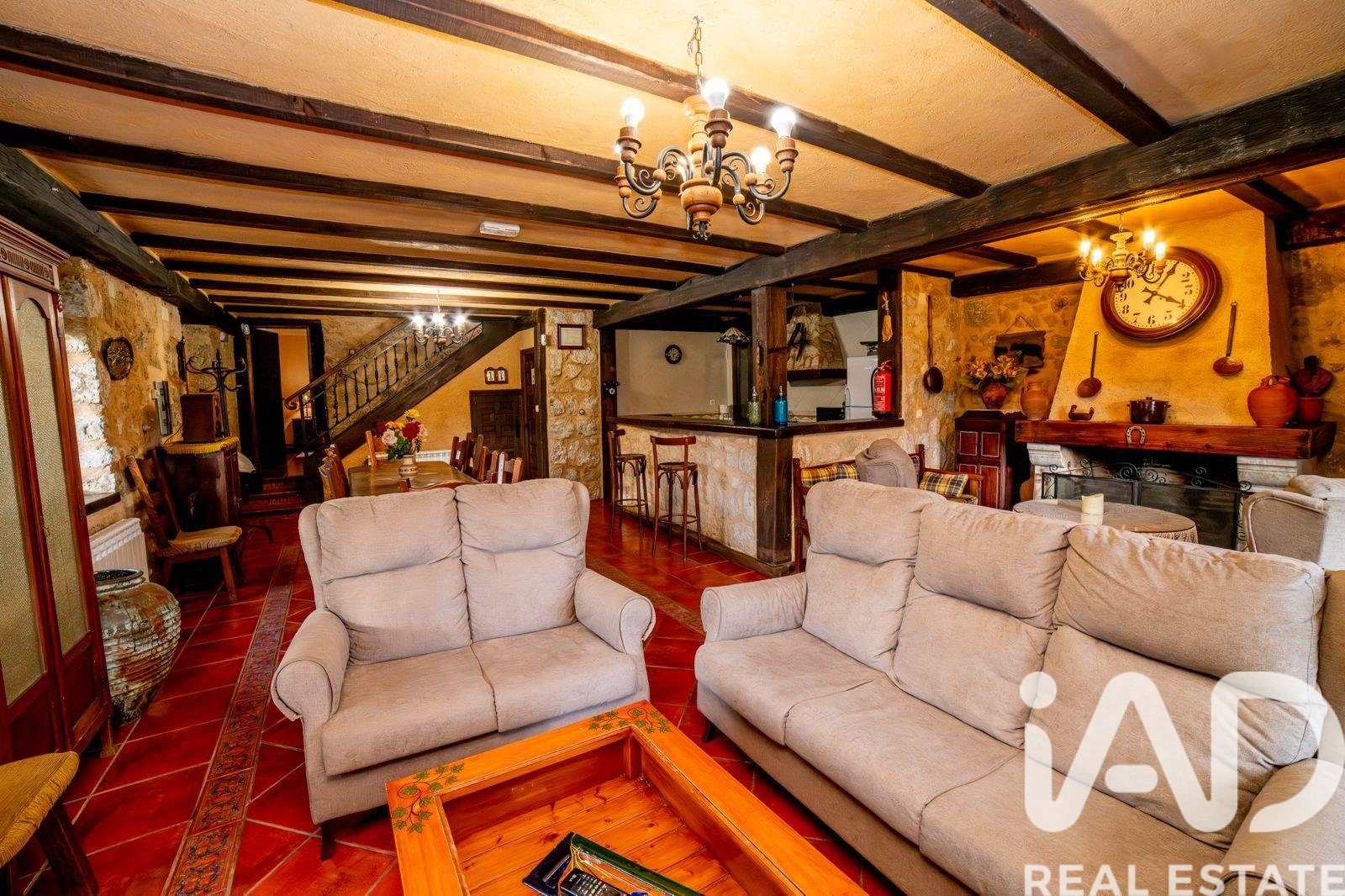 Сasa en Ciudad Rodrigo, Salamanca, España 5 dormitorios, 401 m2 No. 172739