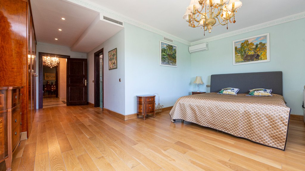 Villa in Artola, Malaga, Spanien 5 Schlafzimmer, 543.4 m2 Nr. 106381
