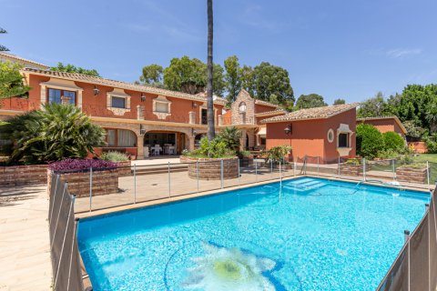 Huvila Artola, Malaga, Espanja 5 makuuhuonetta, 543.4 m2 No. 106381