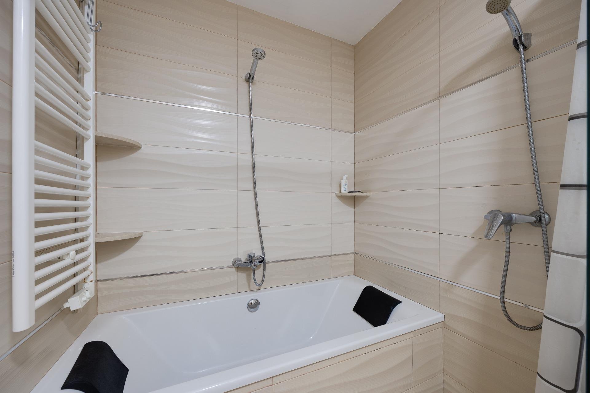 Townhouse in Torrevieja, Alicante, Spain 3 bedrooms, 138 sq.m. No. 189958