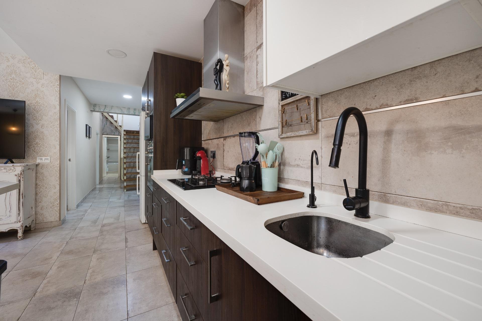 Townhouse in Torrevieja, Alicante, Spain 3 bedrooms, 138 sq.m. No. 189958