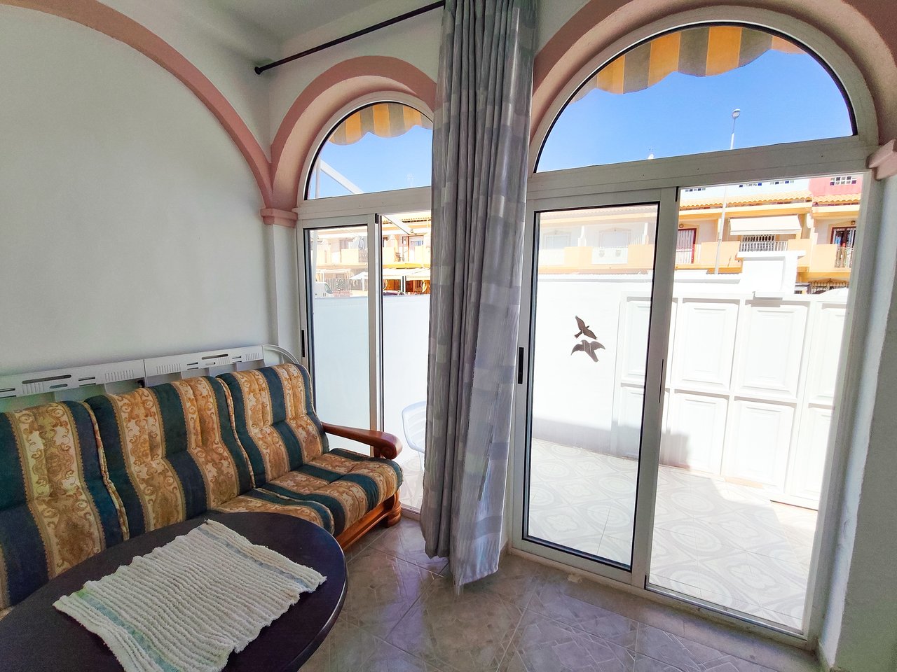 Kaupunkipientalo Playa Flamenca II, Alicante, Espanja 2 makuuhuonetta, 80 m2 No. 195690