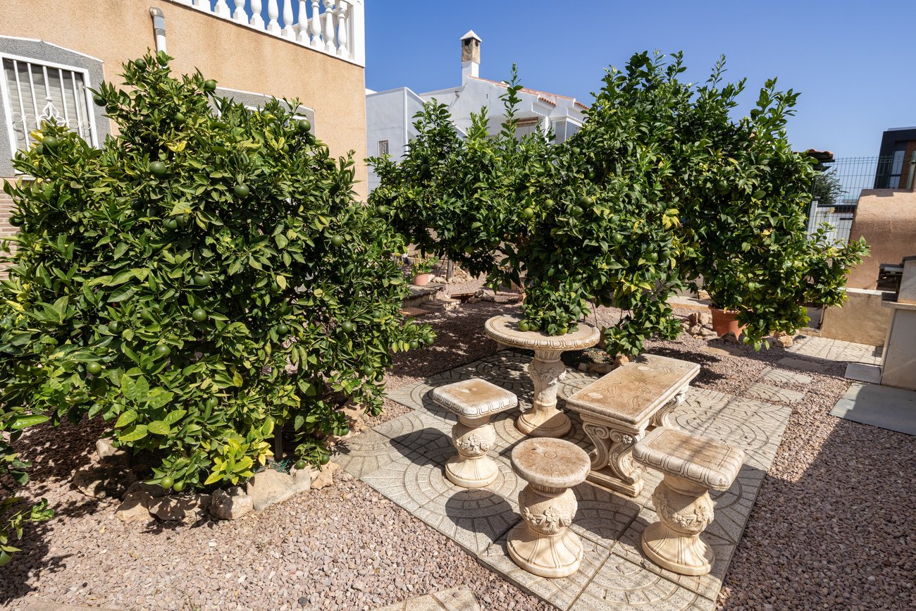 Huvila Alicante, Espanja 4 makuuhuonetta, 180 m2 No. 195693