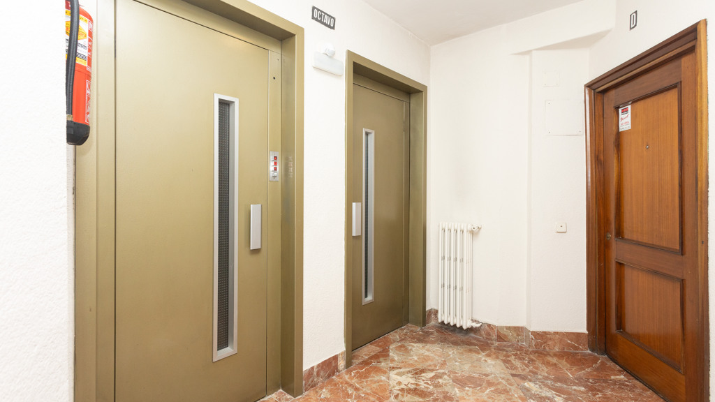 Apartment in Madrid, Spain 1 bedroom, 180 sq.m. No. 107250