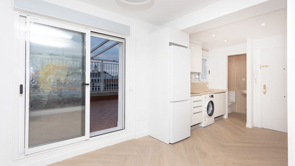 Apartment in Madrid, Spain 1 bedroom, 180 sq.m. No. 107250