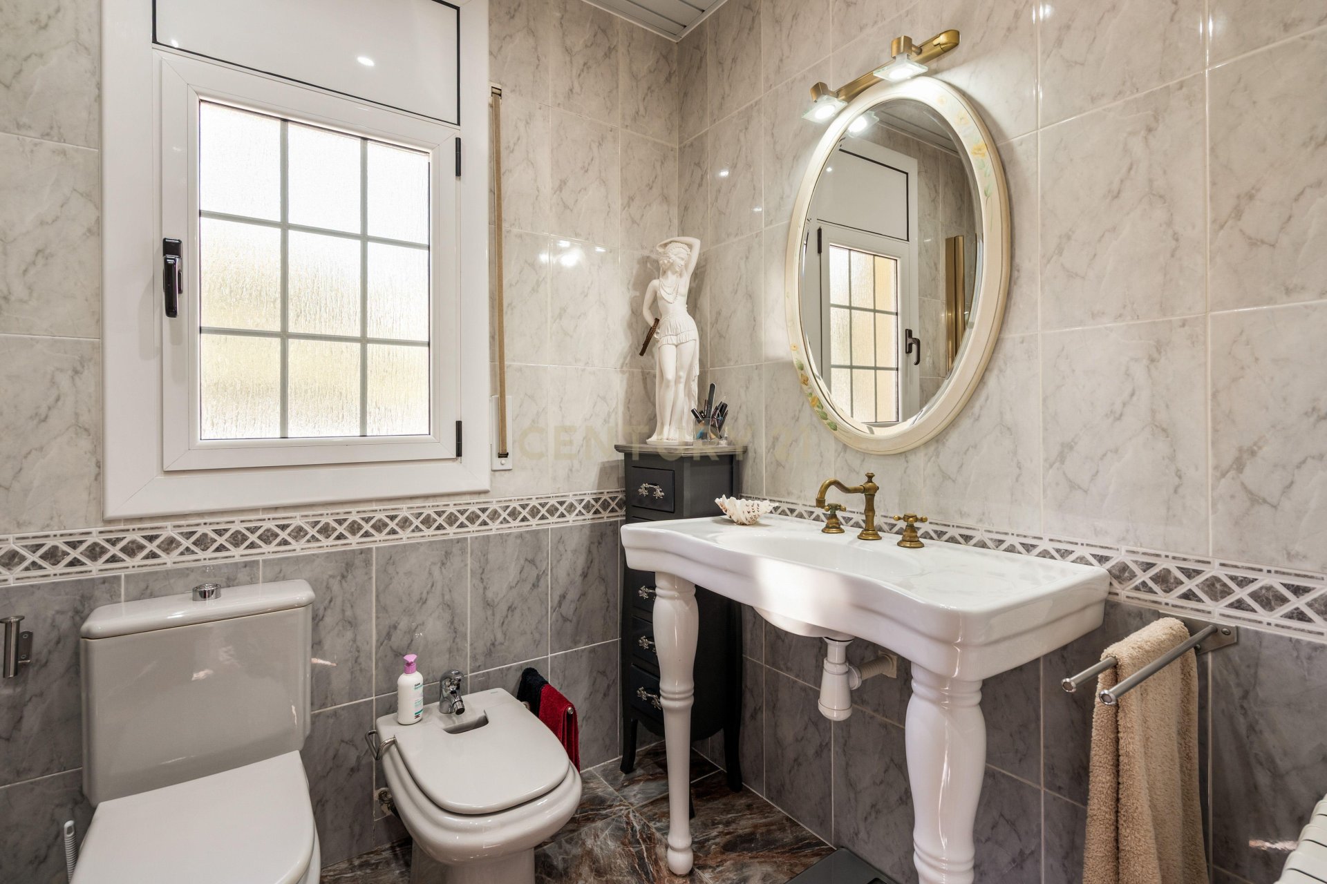 Talo Abrera, Barcelona, Espanja 5 makuuhuonetta, 275 m2 No. 168507