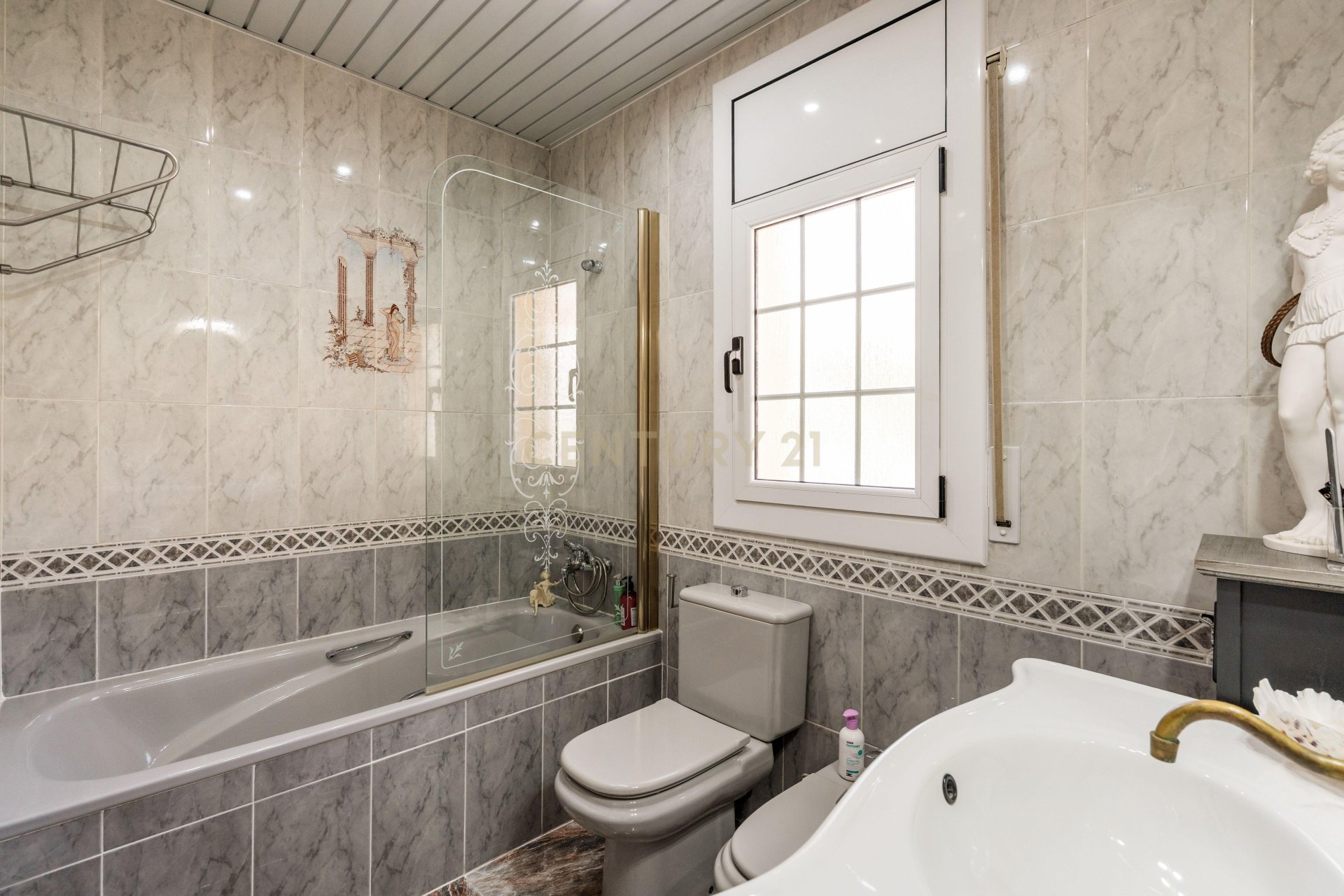 Talo Abrera, Barcelona, Espanja 5 makuuhuonetta, 275 m2 No. 168507