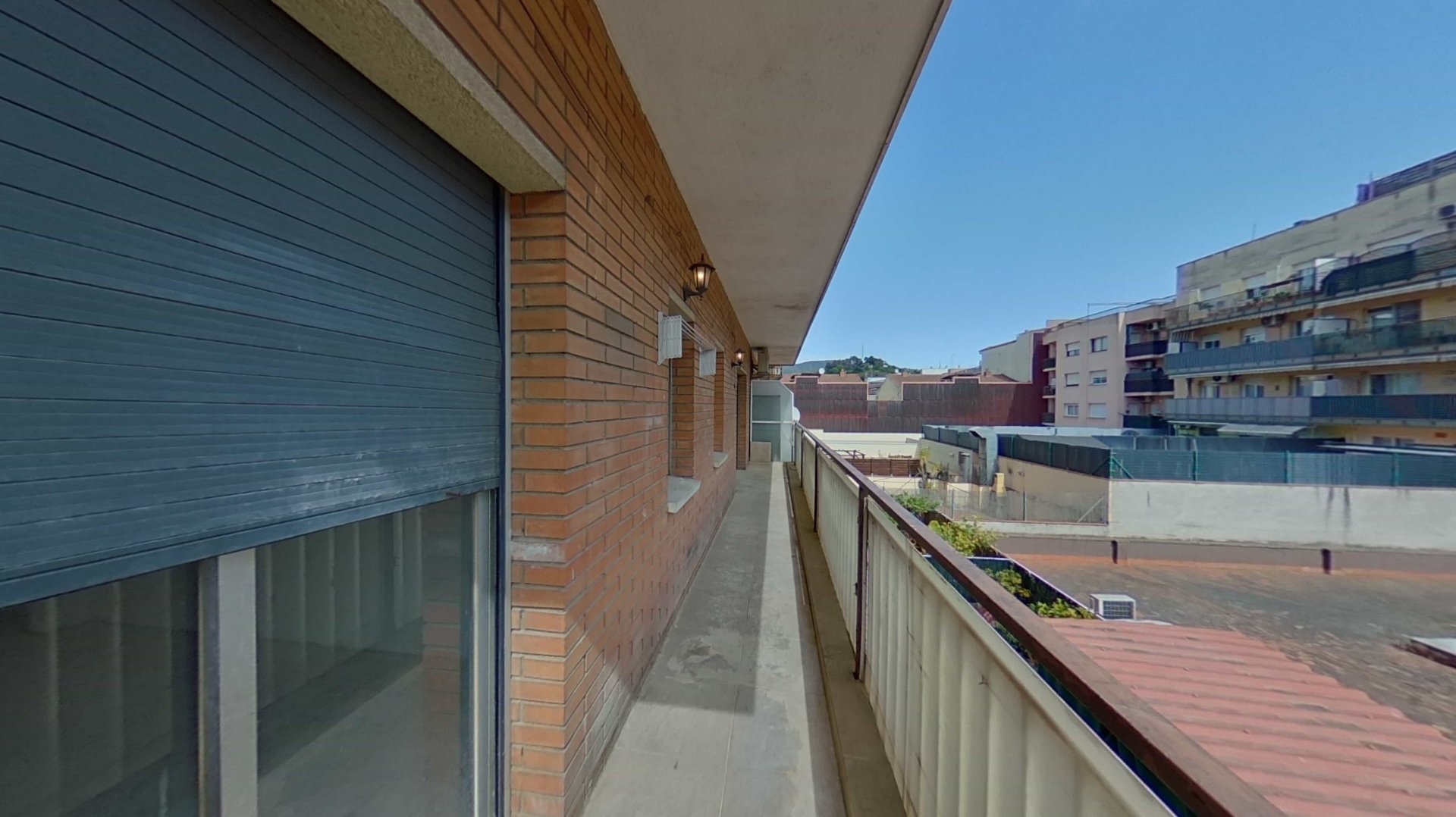 Wohnung in Montcada i Reixac, Barcelona, Spanien 3 Schlafzimmer, 113 m2 Nr. 168510
