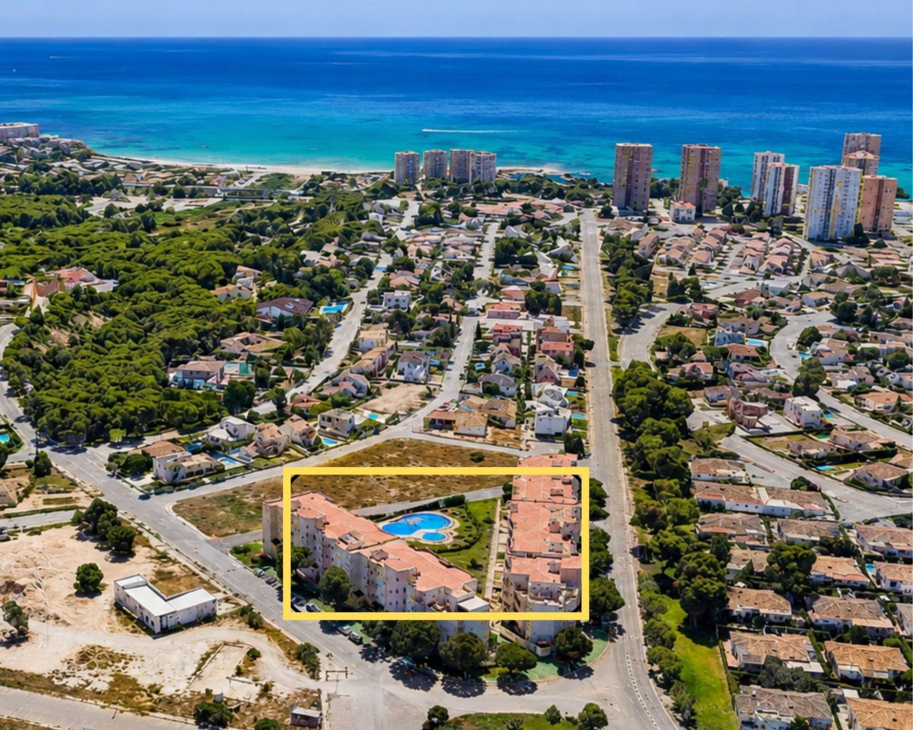 Apartamento en Dehesa De Campoamor, Alicante, España 2 dormitorios, 72 m2 No. 190108
