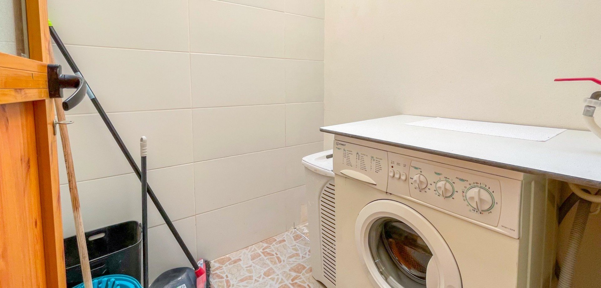 Kaupunkipientalo Alicante, Espanja 2 makuuhuonetta, 68 m2 No. 190110