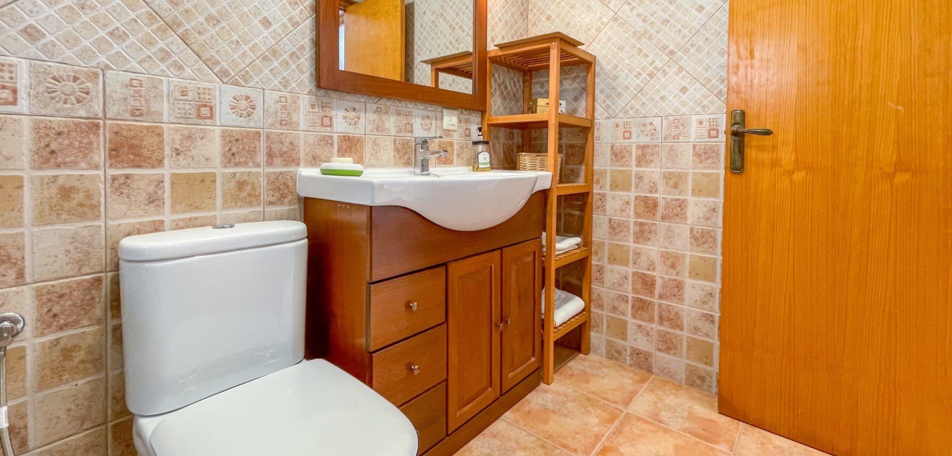 Kaupunkipientalo Alicante, Espanja 2 makuuhuonetta, 68 m2 No. 190110