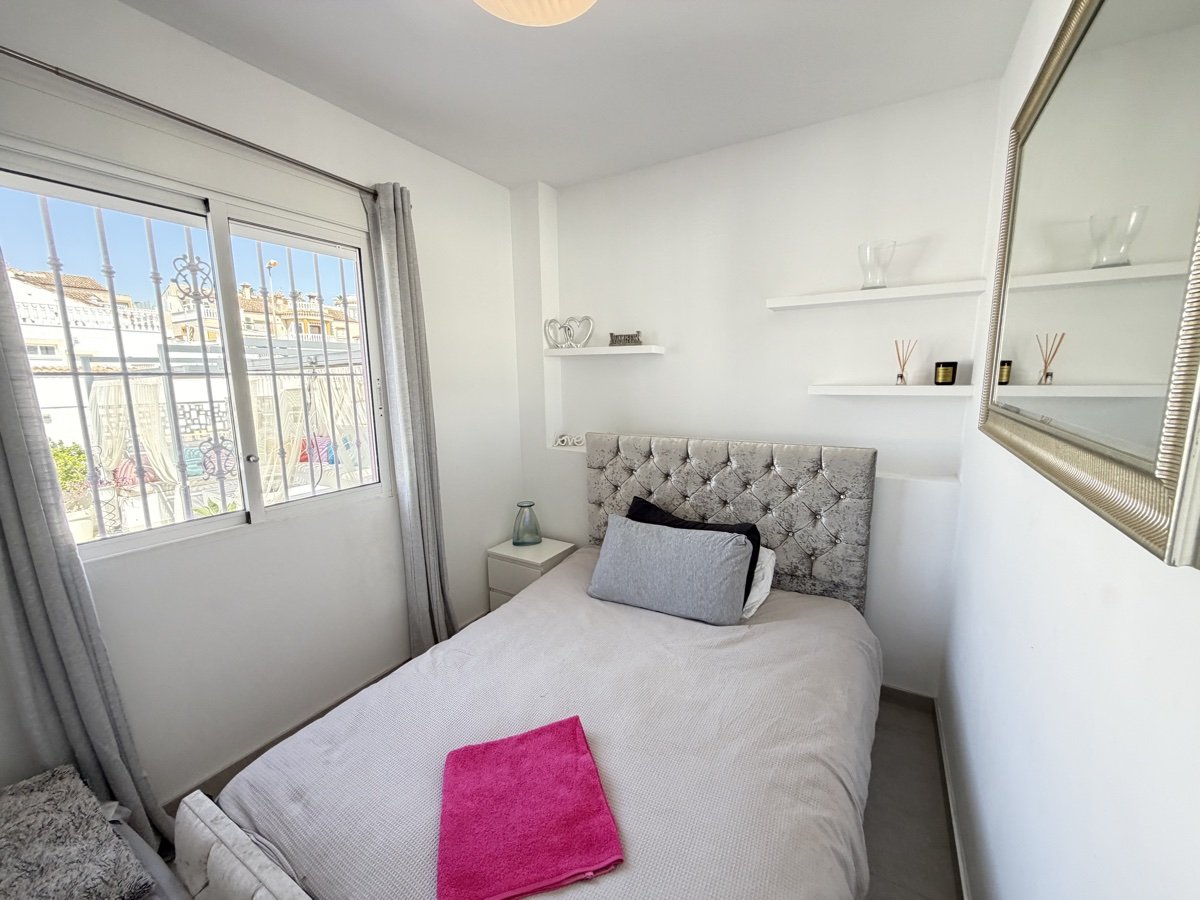 Huvila San Miguel de Salinas, Alicante, Espanja 3 makuuhuonetta, 160 m2 No. 190107